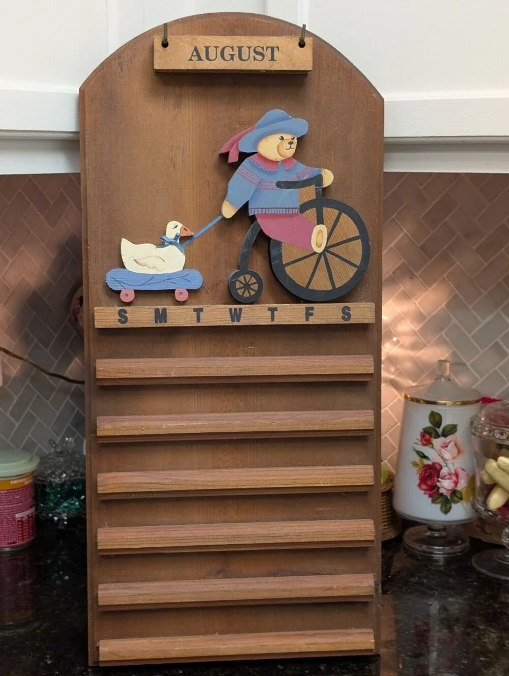 N/A charming vintage